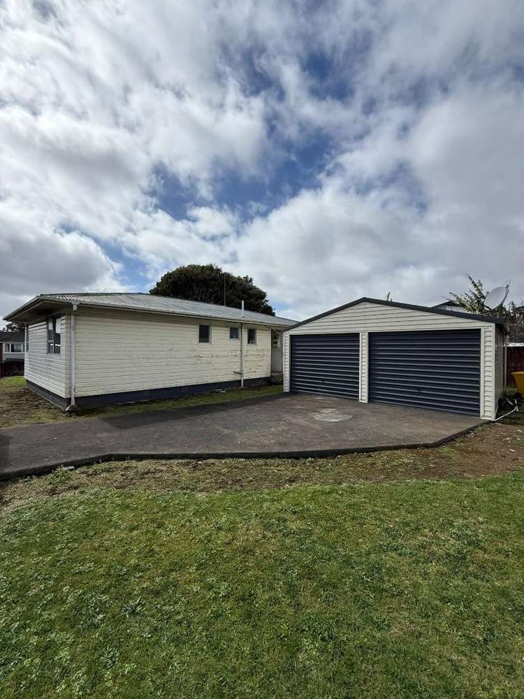 80 Windrush Close Mangere_9