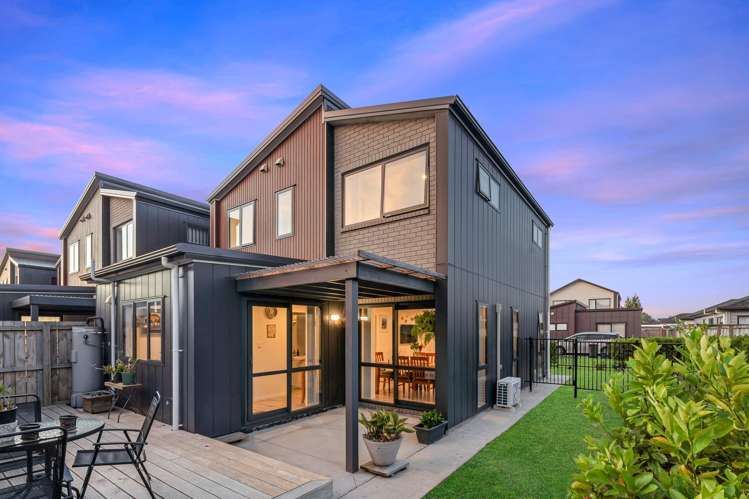 56 Black Beech Crescent Takanini_12