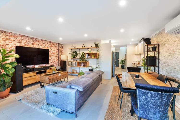 8 Gilbert Hall Way Swanson_10