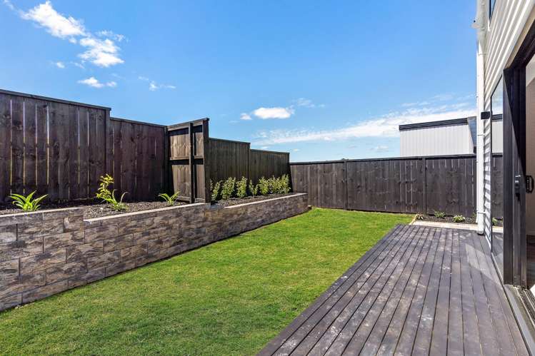 92 Huanui Drive Orewa_29