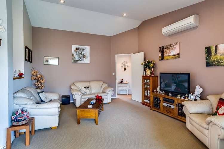 4 Tasman Drive Poraiti_7