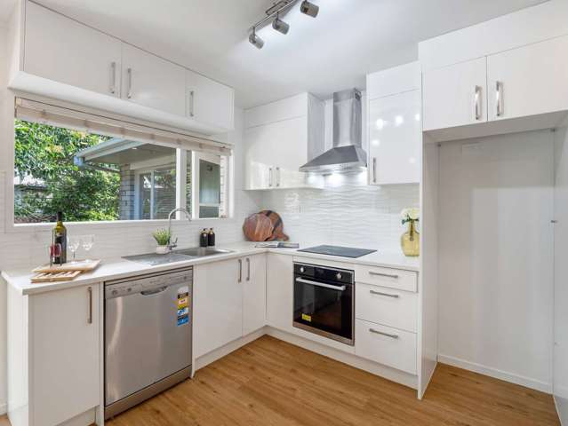 1/27 Ellerton Road Mount Eden_3
