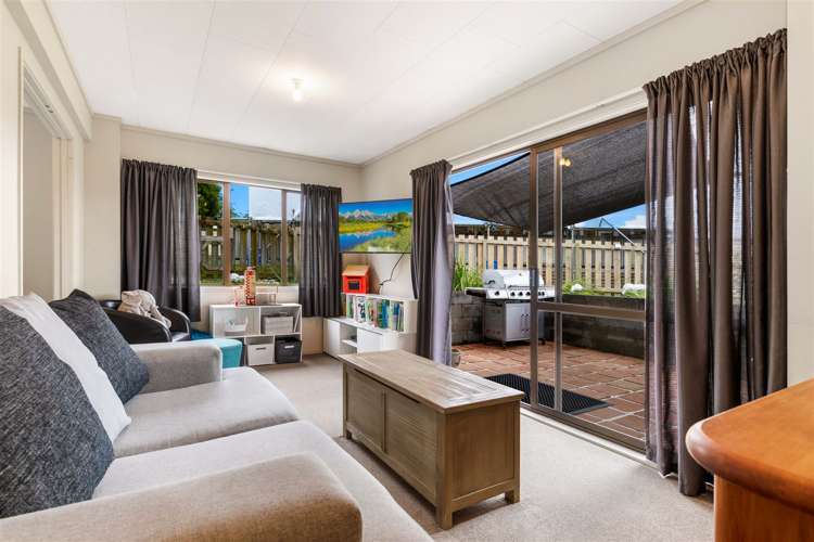 1/9 Chorley Avenue Massey_17