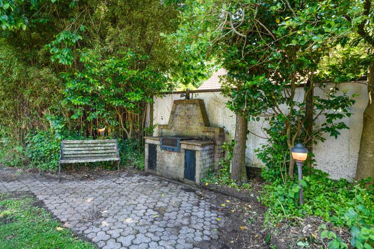 27 East Street Terrace End_11