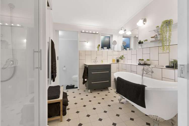 47 Kings Avenue Waikuku Beach_11