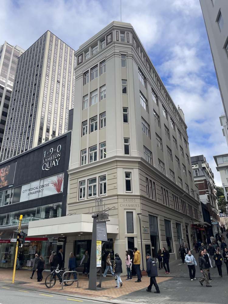 1 Woodward St_0