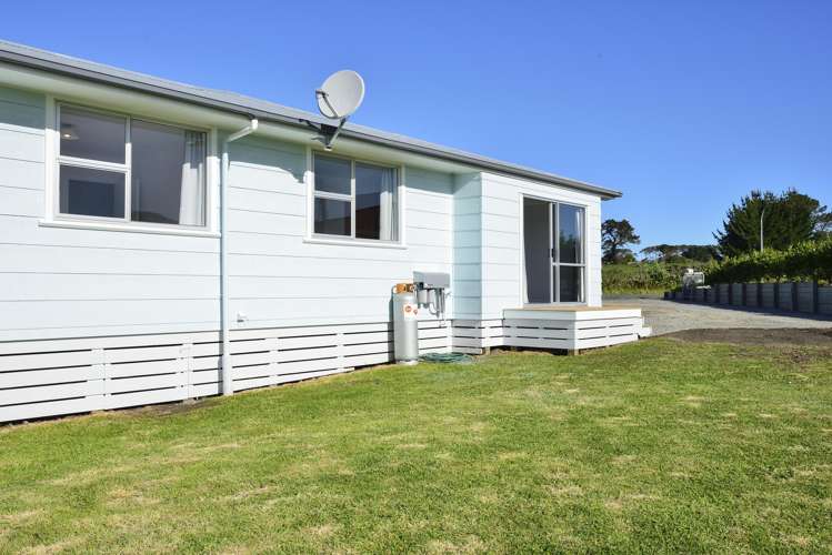 4 Waihinahina Way Māhia_20