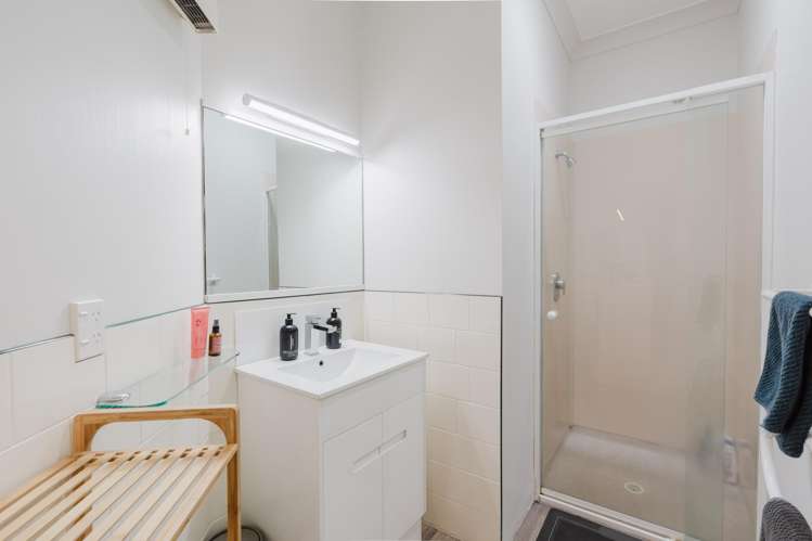 4B/137 Alexandra Street Hamilton Central_15