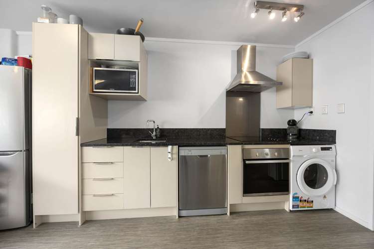 8/20 Shelly Beach Road Ponsonby_7
