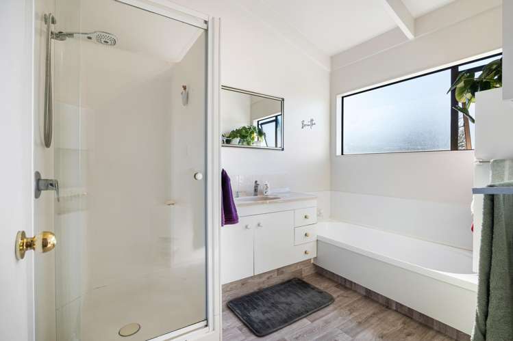 2/15 Dobell Road Stanmore Bay_18