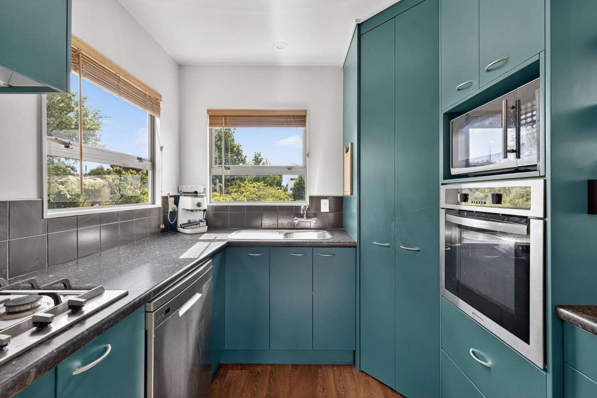 1/252 Worcester Street_2