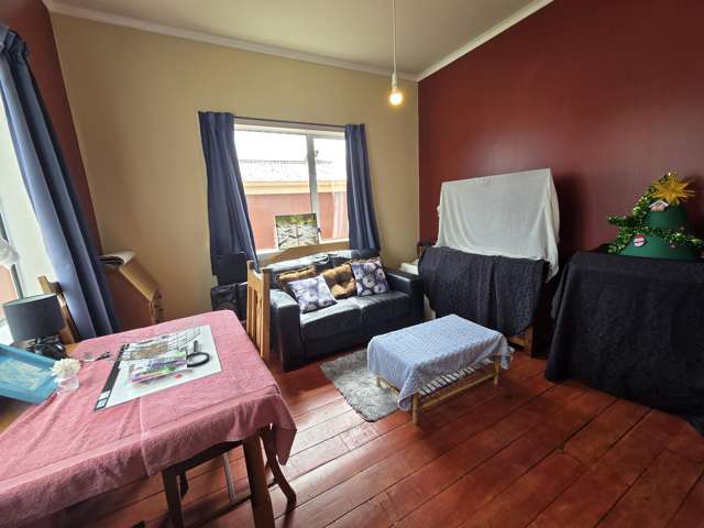 96 Eddystone Street Kaitangata_3