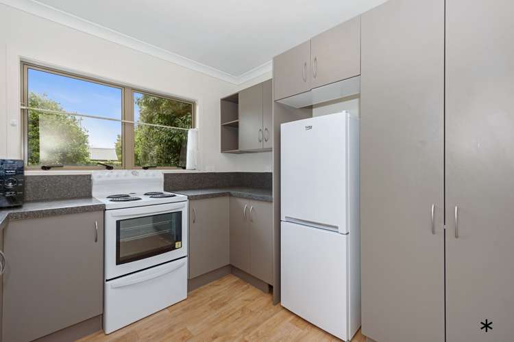 2 Sare Crescent Fairfield_13