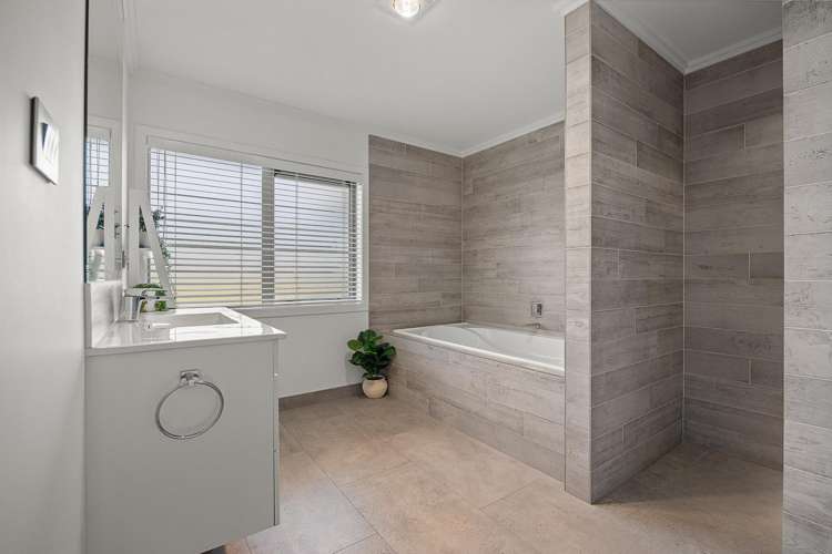 583 State Highway 16 Kumeu_23