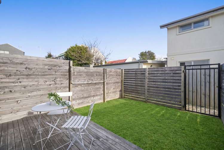 8/255 Kilmore Street Christchurch Central_12