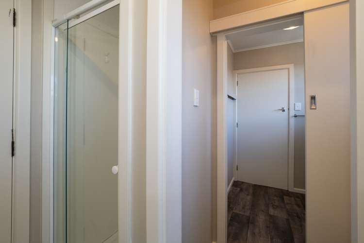 8 Kelvin Crescent Allenton_14