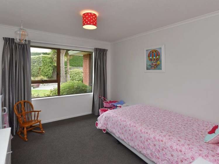 2 Woodglen Drive Woodend_10