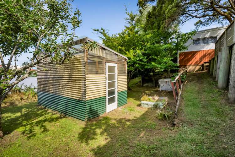 117 Seaview Road Westown_22