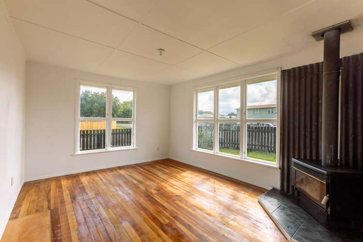 31 James Street Dannevirke_5