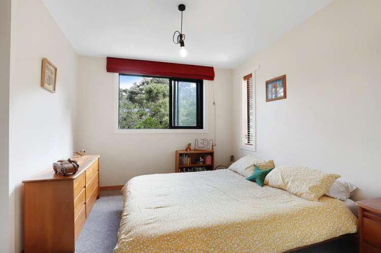 105 Laingholm Drive Laingholm_20