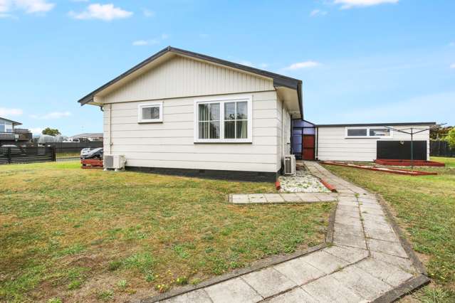 32 Barnhill Crescent Pahurehure_3