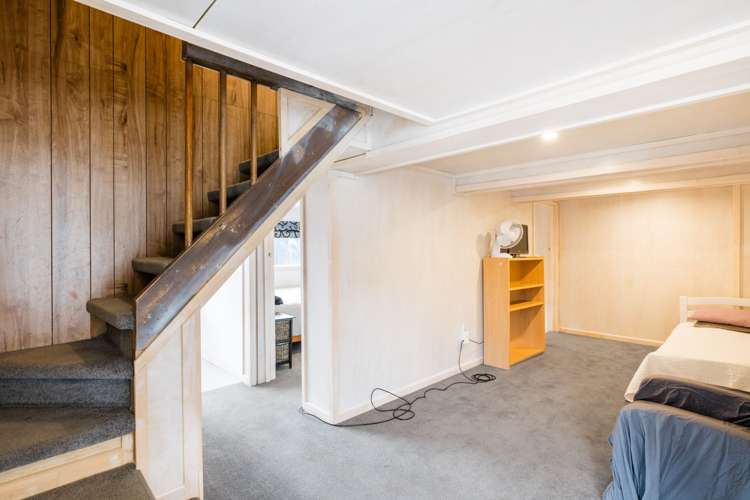 24 Thompson Street Leamington_18