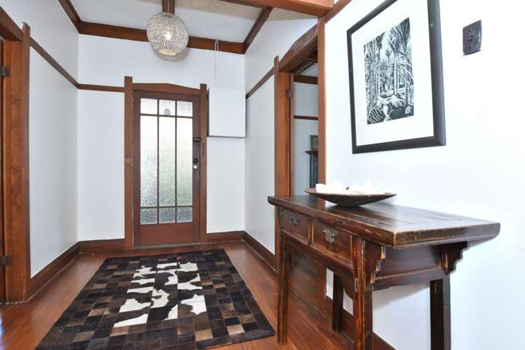 2 Braemar Terrace Mount Albert_15