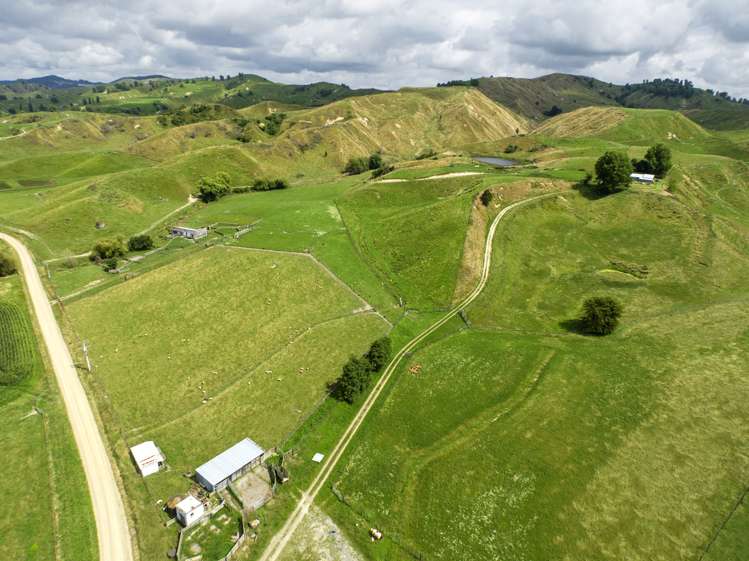 52 Huramua Road West Wairoa_9