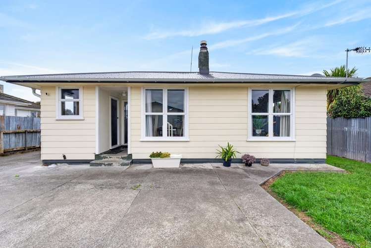 5 Neal Crescent Onekawa_5