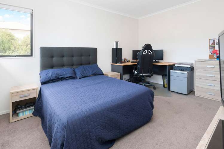 142 John Brooke Crescent East Tamaki Heights_21