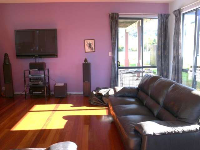 14 Scott Drive Cooks Beach_3