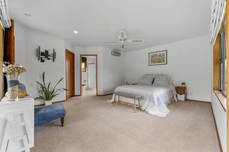 51 Kingswood Road Brookfield_11