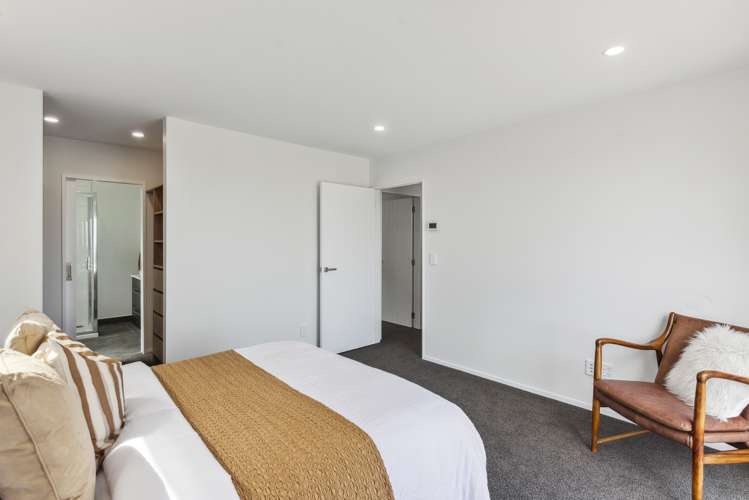 64 Kakariki Grove Waikanae_11