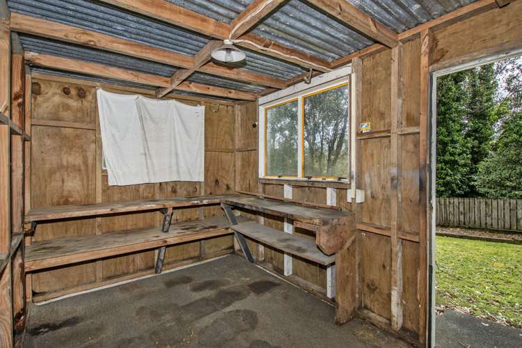 631 Kamo Road Kamo_21