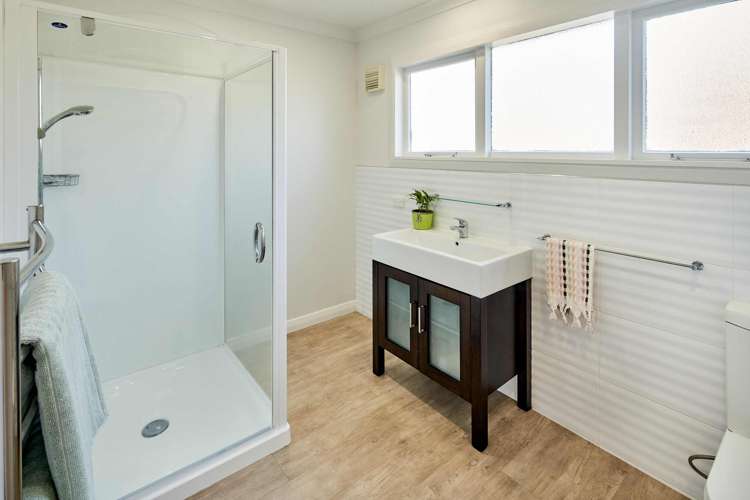 12 Vaucluse Avenue Paraparaumu Beach_14