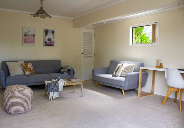 61 Churton Drive Churton Park_5