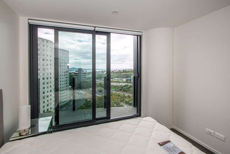 602/18 Saint Martins Lane Grafton_8