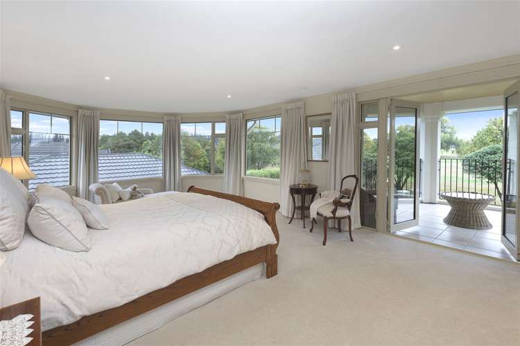 49 Lexington Place Shirley_16