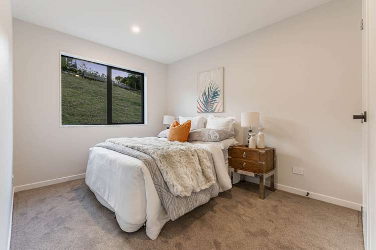 56 Ara Taha Crescent Orewa_19