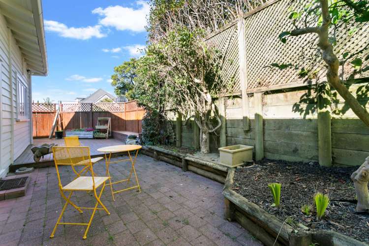 40 Tawera Road Greenlane_20