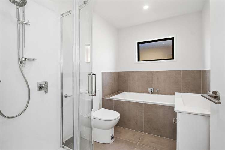 7 Poutawa Lane Clarks Beach_25