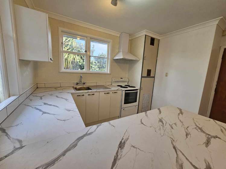  18 Ashton Terrace Castlecliff_1