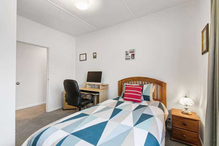 49 Kiwi Esplanade Mangere Bridge_6