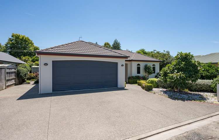 18 Standish Place Stoke_1