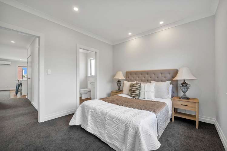 16 Holford Street Westown_7