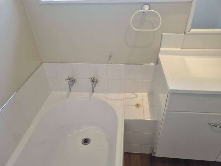 19 Ruby Court Chartwell_8