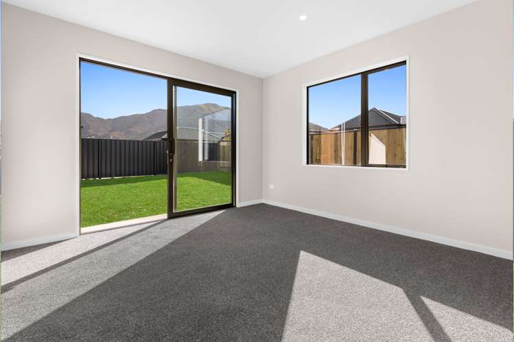 120 Burdon Loop Lake Hawea_6