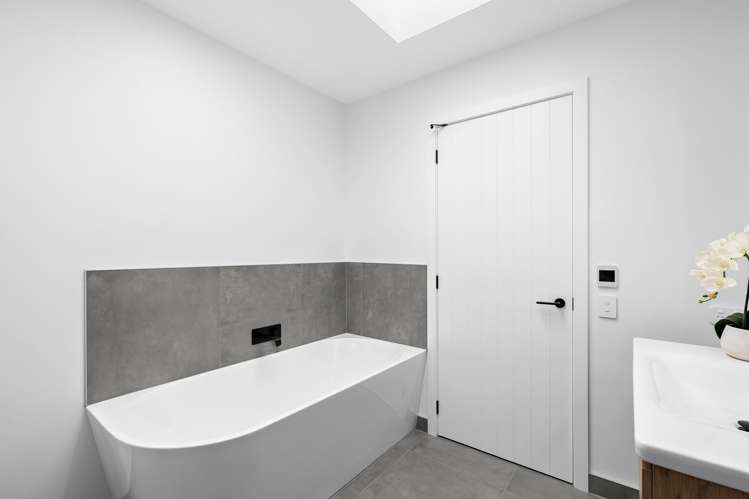 13 Friesian Close Jacks Point_21