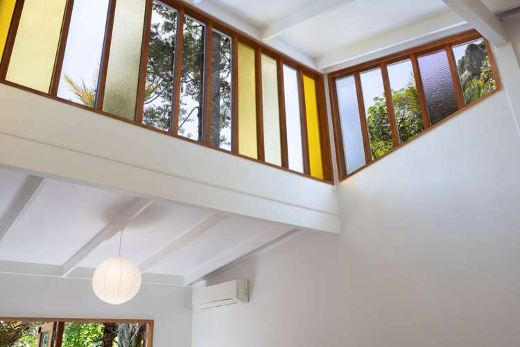 15 Valley View Road Titirangi_4