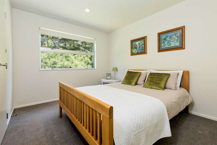 703b Ridge Road Riverhead_10